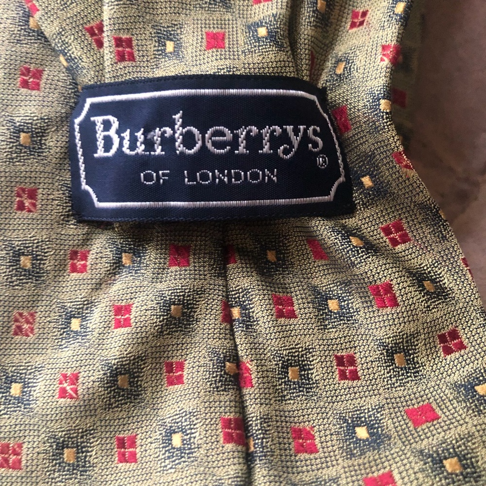 Authentic Burberry Neck Tie - Picture 4 of 7